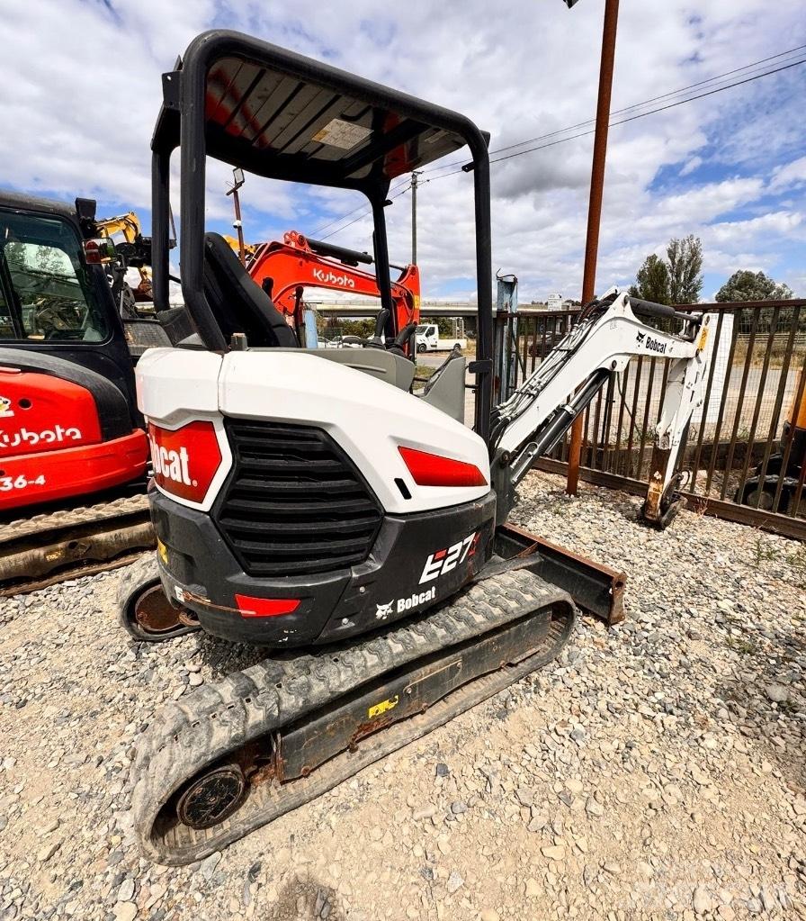 Bobcat E 27z Mini kotrók < 7t