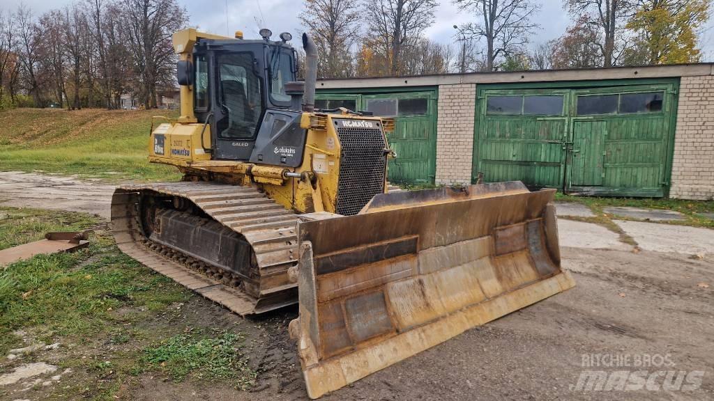 Komatsu D 61 PX-15 lánctalpas dózerek