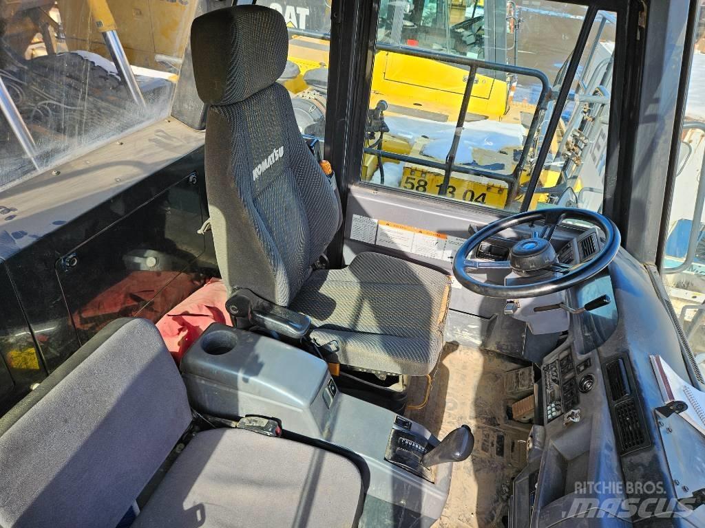 Komatsu HD465-7EO Mezei dömperek