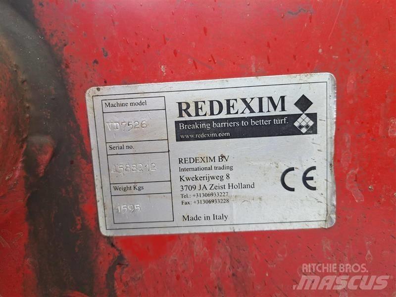 Redexim 7526 Gyepszellőztetők