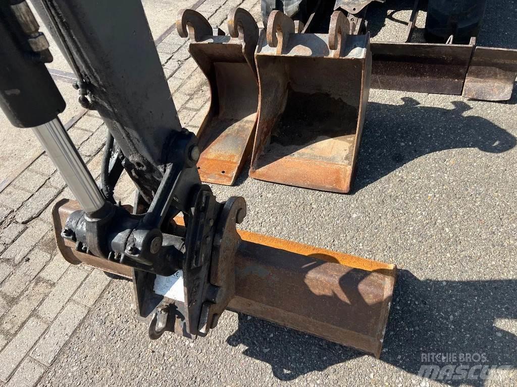 Terex TC16 Mini kotrók < 7t