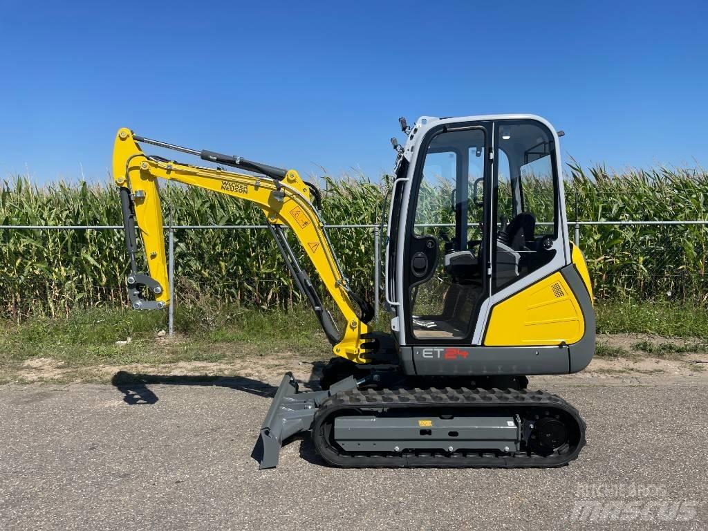 Wacker Neuson ET24 Mini kotrók < 7t