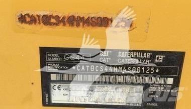 CAT CS44 Egydobos hengerek