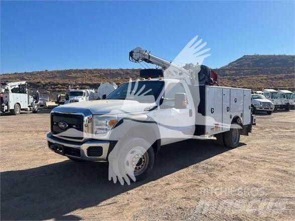 Ford F550 Építőipar - Egyebek