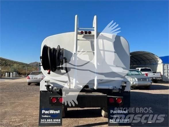 Ford F750 Tartályos teherautók