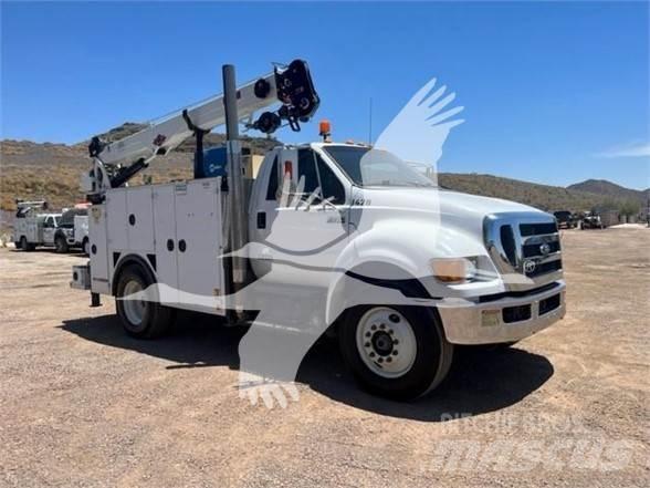 Ford F750 Építőipar - Egyebek