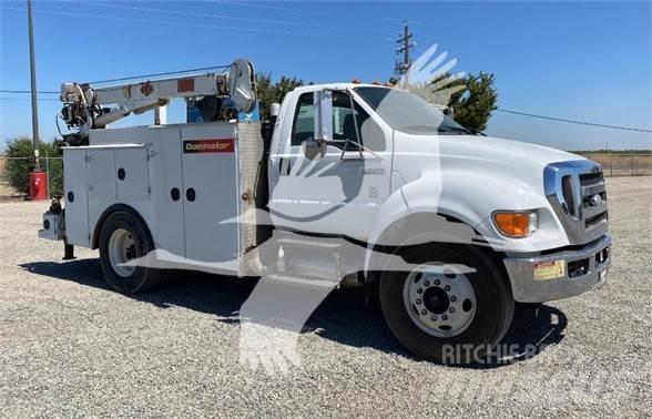 Ford F750 Építőipar - Egyebek