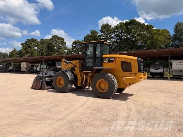 CAT 938M Gumikerekes homlokrakodók