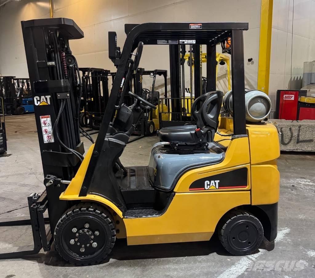 CAT FGC25N Targoncák-Egyéb