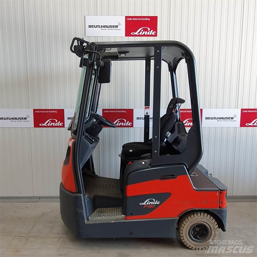 Linde P80 Vontatótargonca