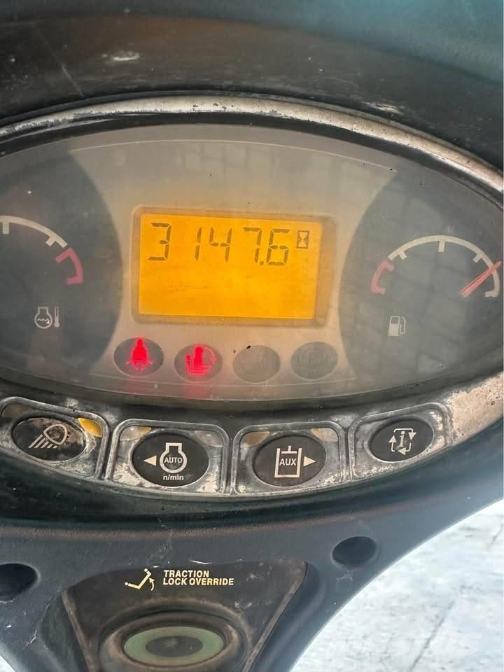 Bobcat T 590 Kompaktrakodók