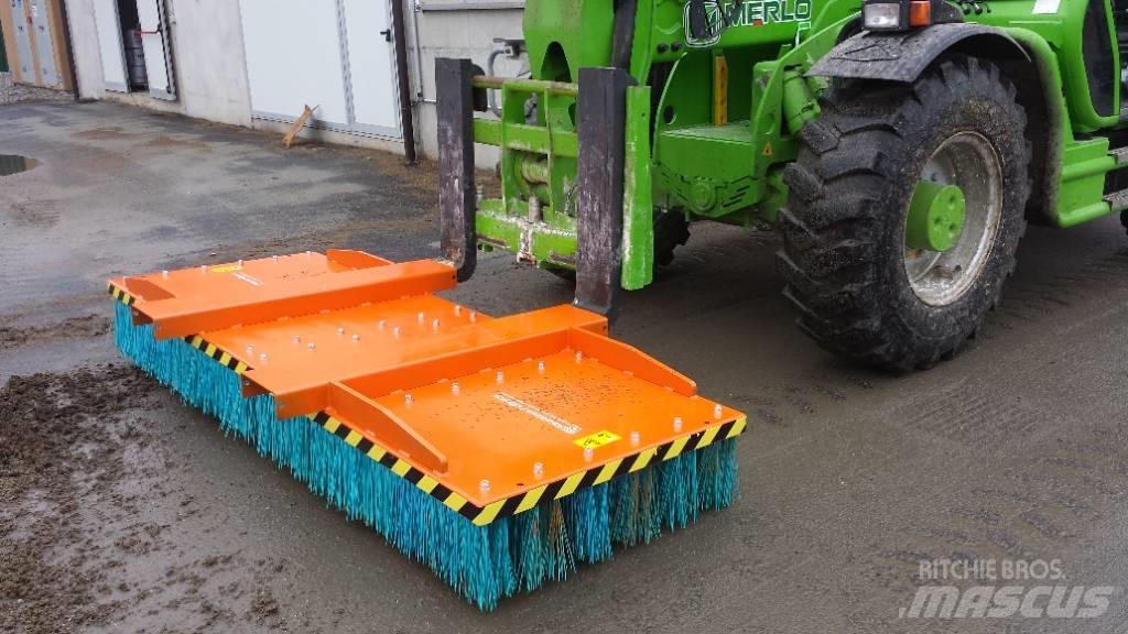 M3 Broom Sweeper SI Úttakarító gépek