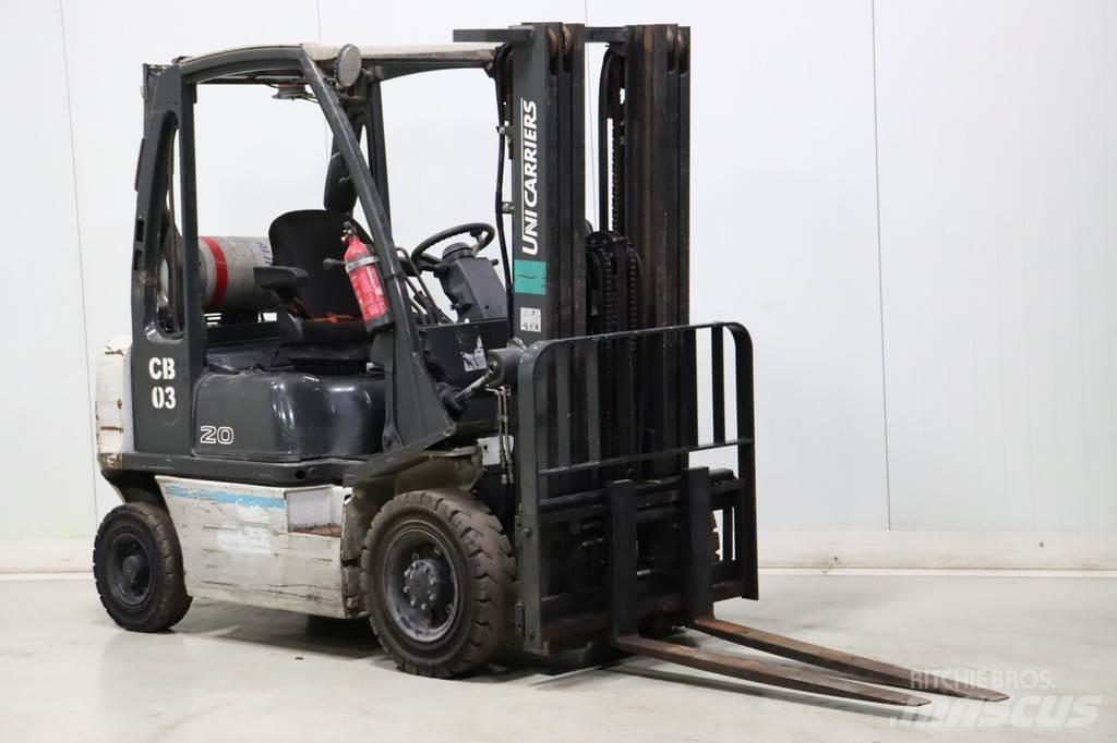 Nissan U1D2A20LQ Gázüzemű targoncák