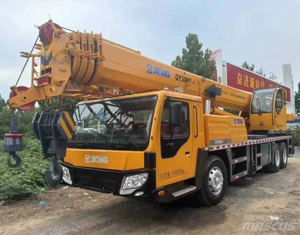 XCMG QY 30 K5 Terepdaruk