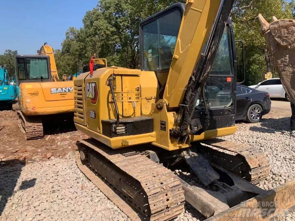 CAT 306 Lánctalpas kotrók
