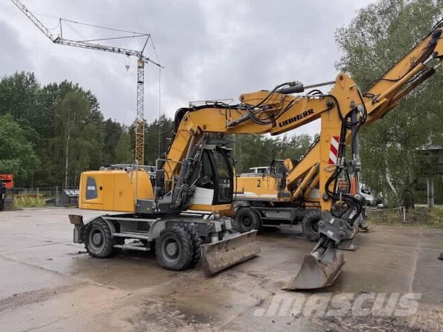 Liebherr A 916 Gumikerekes kotrók