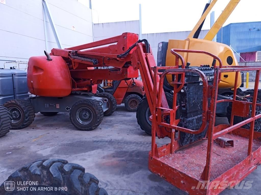 JLG 450 AJS II Karos emelők