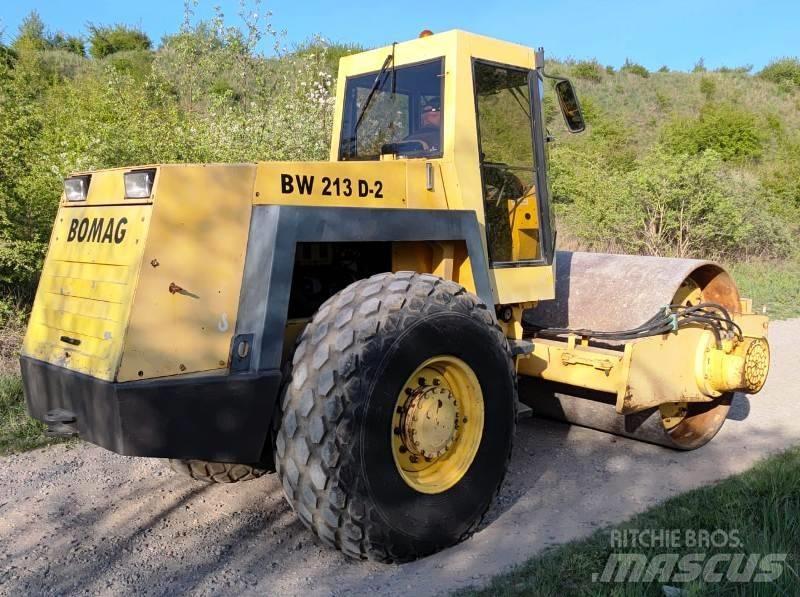 Bomag BW 213 Egydobos hengerek