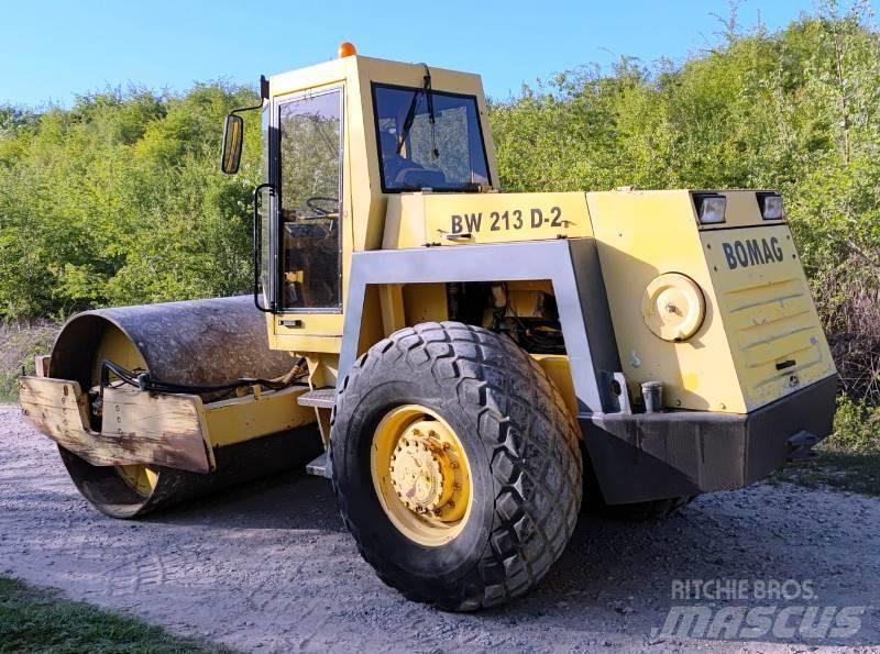 Bomag BW 213 Egydobos hengerek