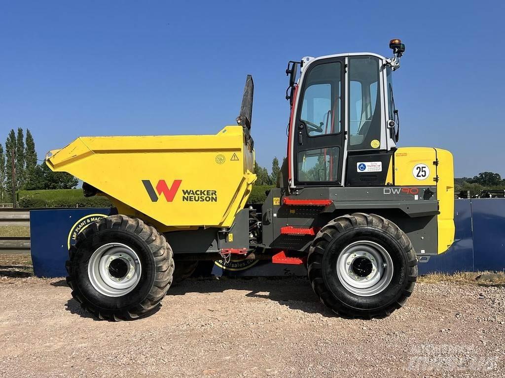 Wacker Neuson DW90 Mezei dömperek
