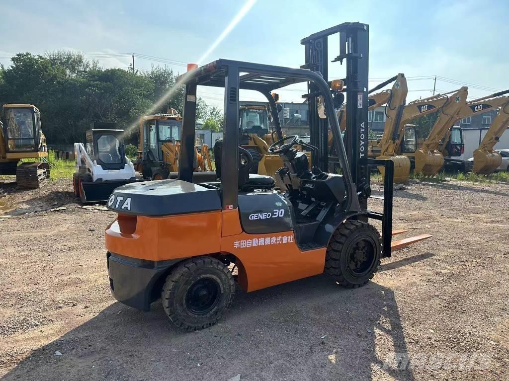 Toyota 30 forklift Dízel targoncák