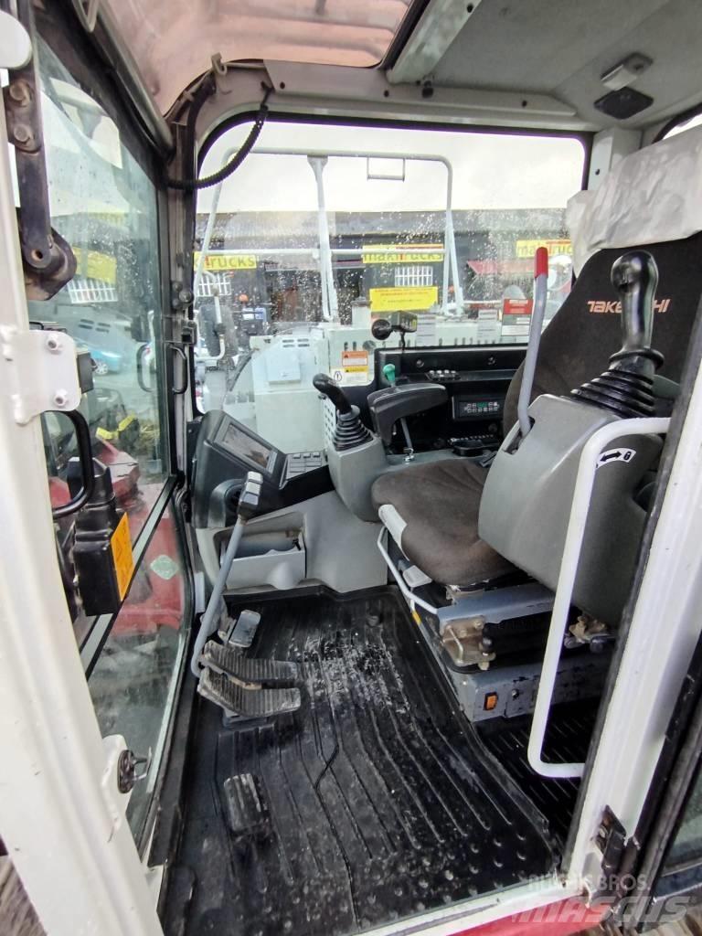 Takeuchi TB2150 Közepes (midi) kotrók 7 t - 12 t