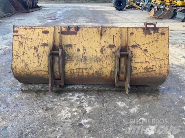 CASE 580 Kanalak