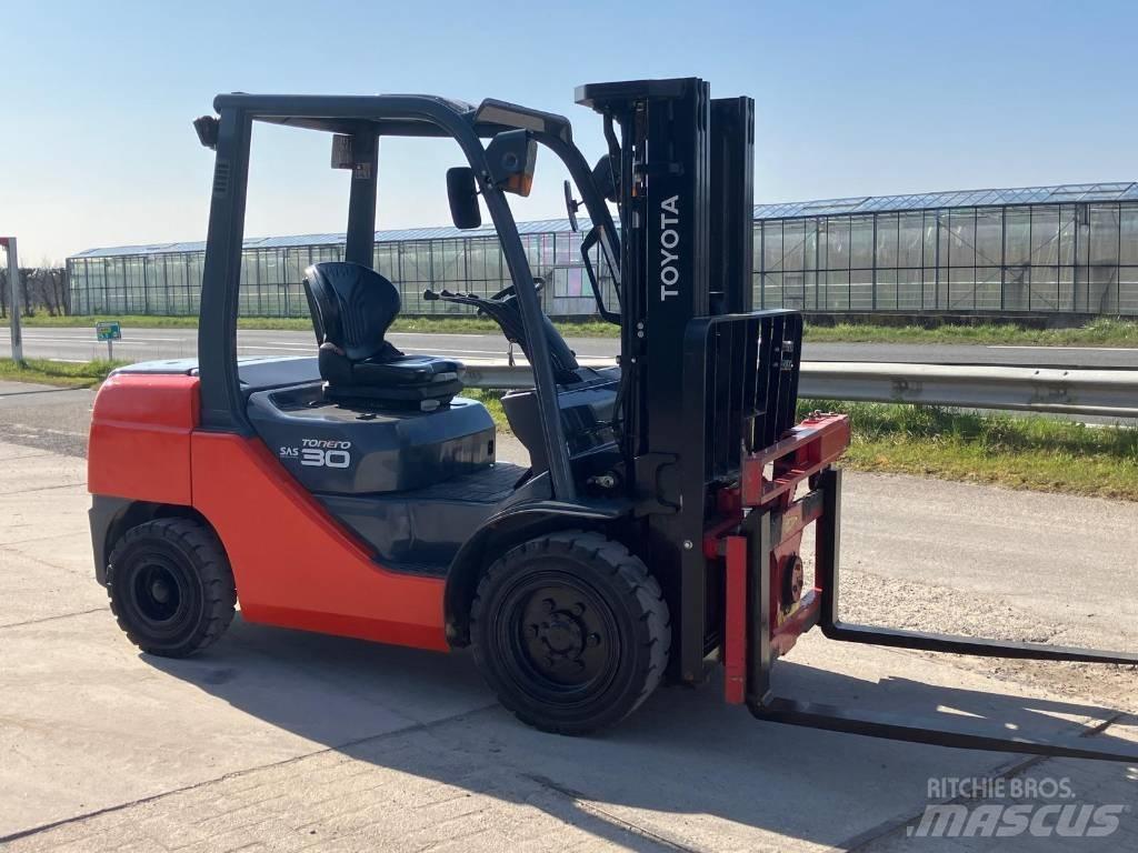 Toyota 52-8 FDF 30 Dízel targoncák