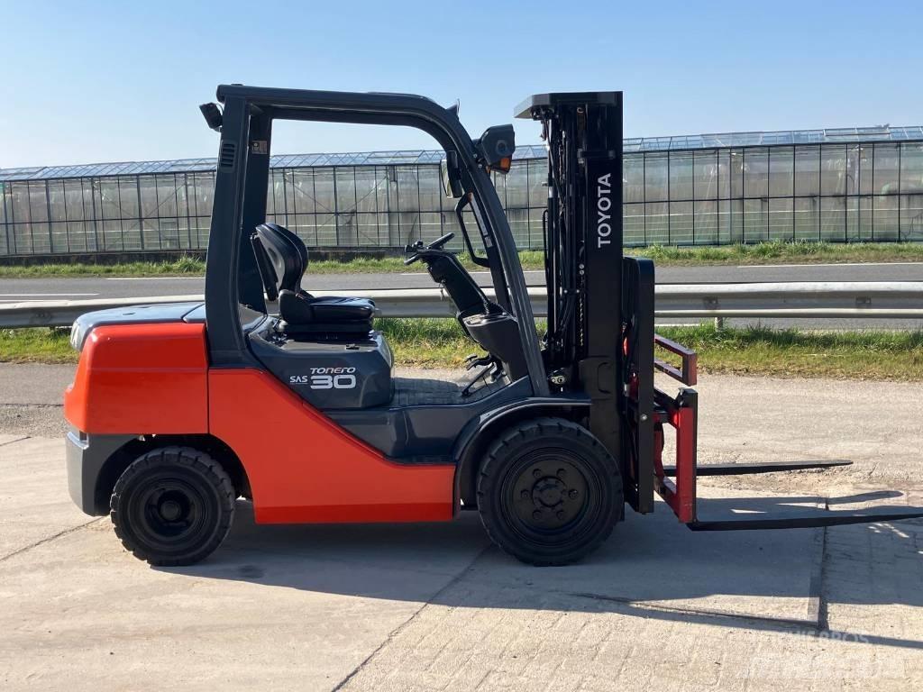 Toyota 52-8 FDF 30 Dízel targoncák