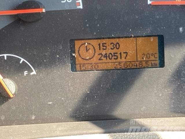 Volvo FL 240 Elhúzható ponyvás