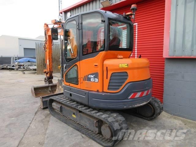 Doosan DX 63-3 Mini kotrók < 7t