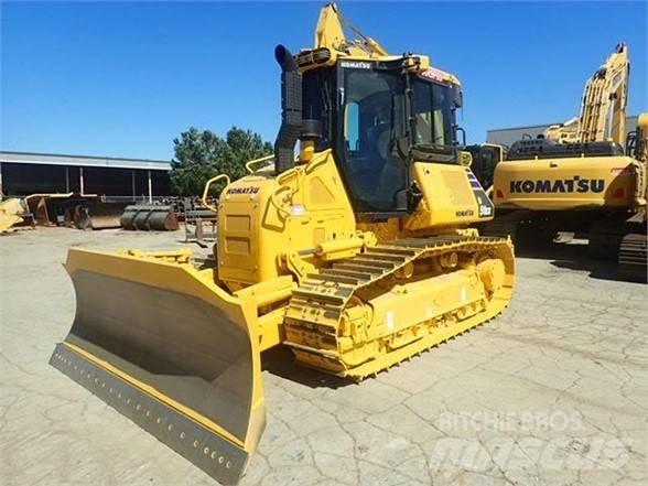 Komatsu D51EXi-24 lánctalpas dózerek
