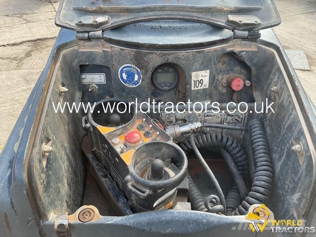 Bomag BMP 8500 Vibrátorok