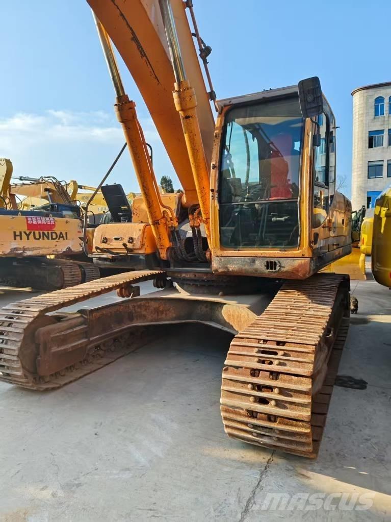 Hyundai R300lc-9s Lánctalpas kotrók