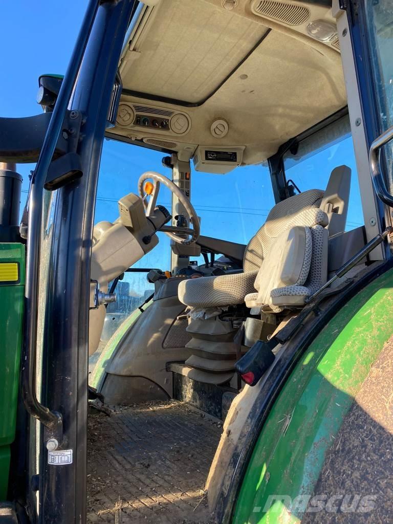 John Deere 5100R Traktorok