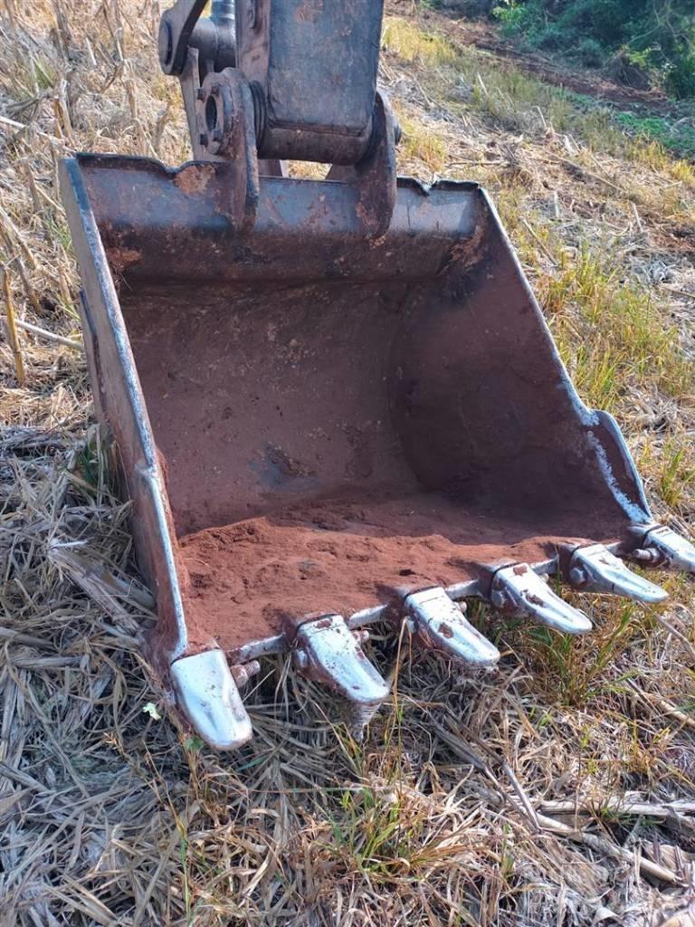 Volvo EC 200 D Lánctalpas kotrók