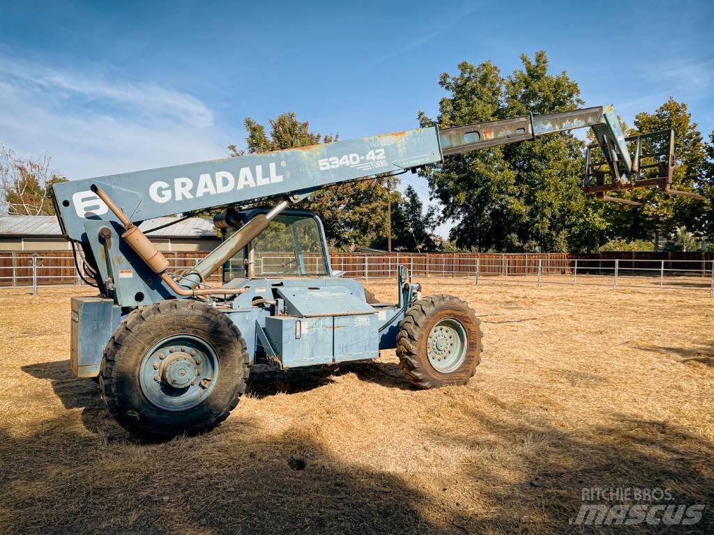 Gradall 534 D-6-42 Teleszkópos rakodók