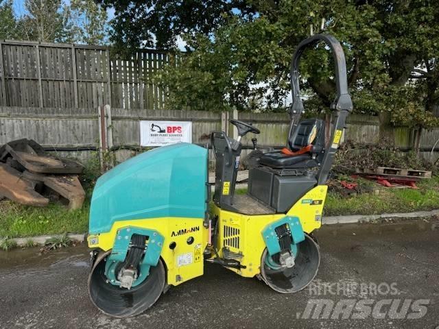 Ammann ARX 12 Ikerdobos hengerek