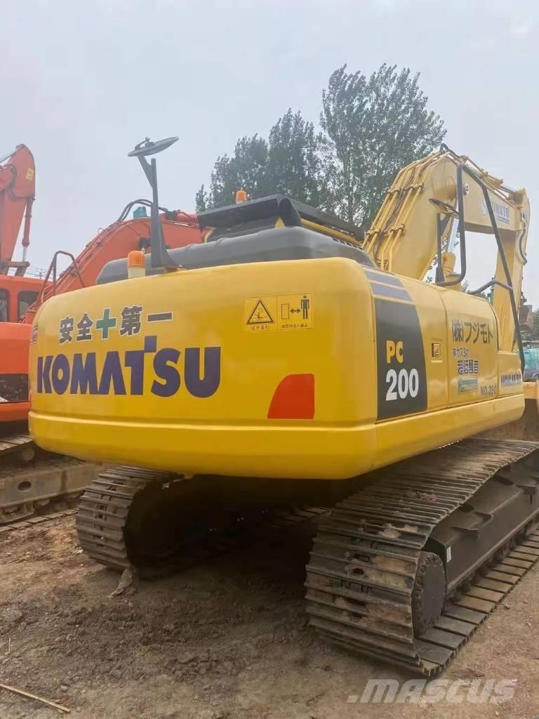Komatsu pc200-8 Lánctalpas kotrók