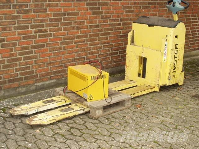 Hyster P 2.5 Alacsony emelőkocsi