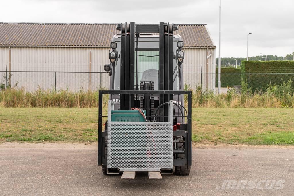 Manitou ME 450 Elektromos targoncák