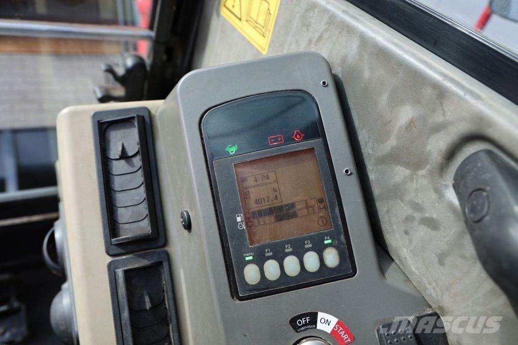 Yanmar SV100-2 Közepes (midi) kotrók 7 t - 12 t