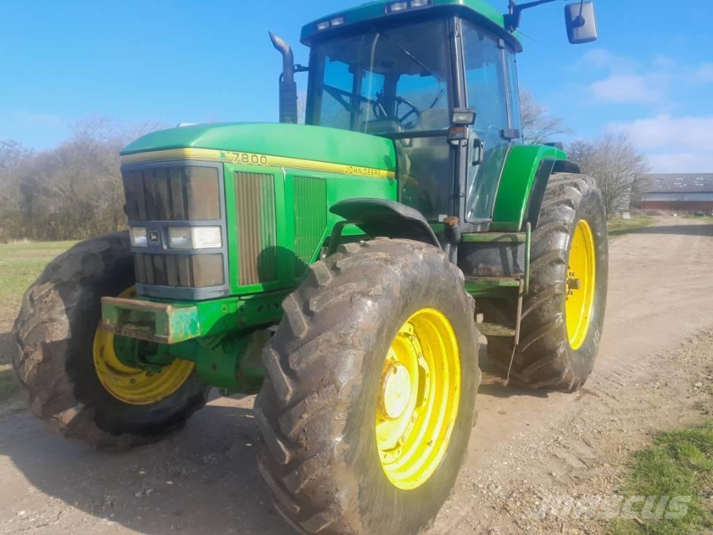 John Deere 7800 Traktorok