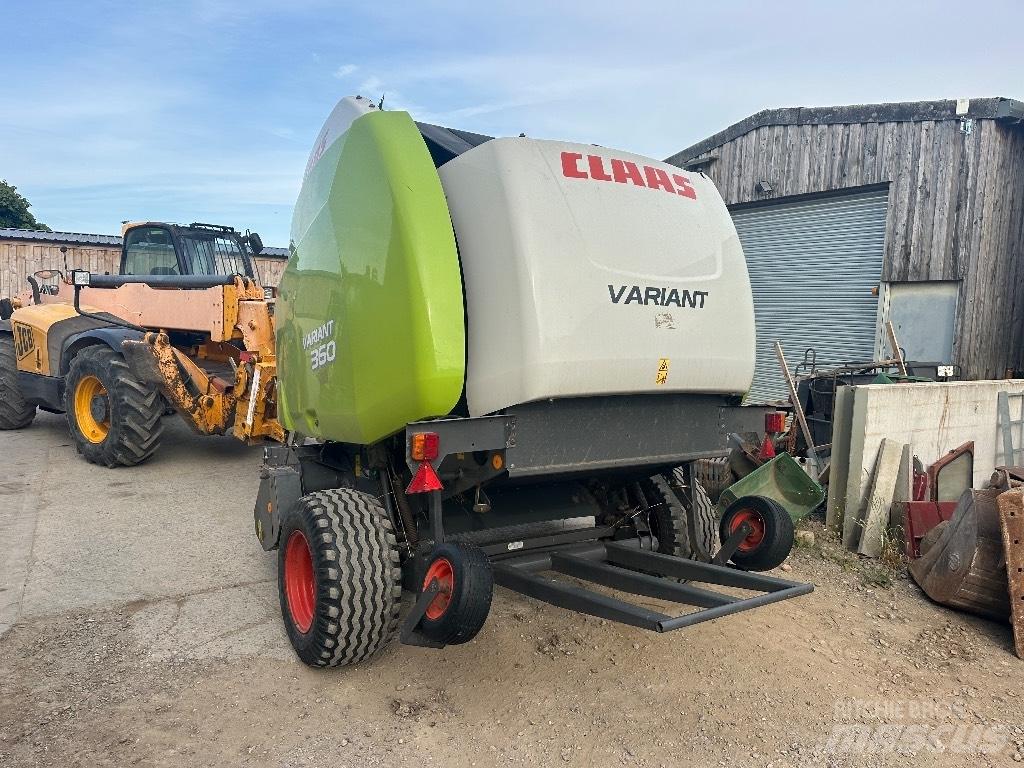 CLAAS Variant 360 Körbálázók