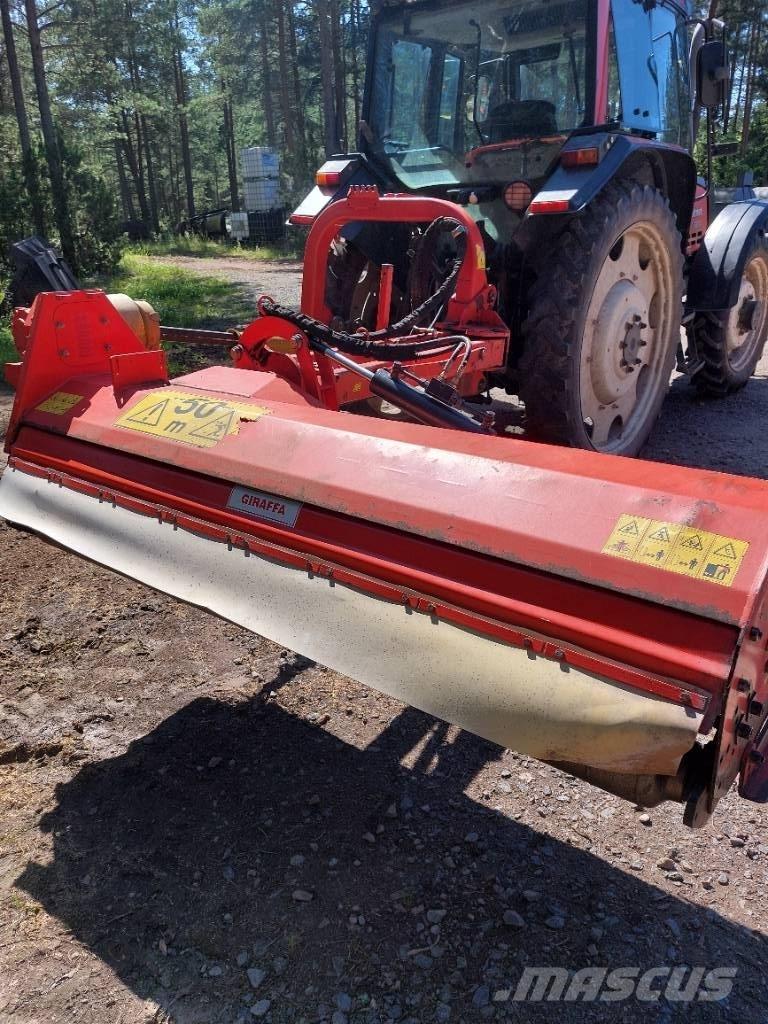 Maschio Giraffa 210 Szárzúzók és fűkaszák