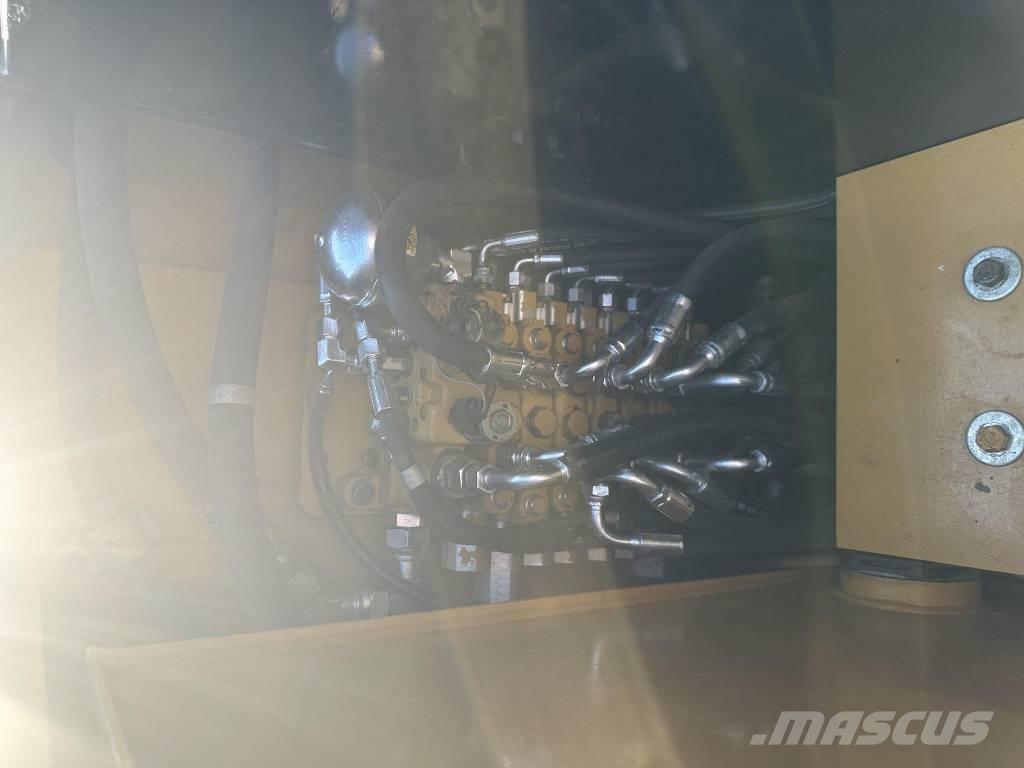 CAT 305.5E Lánctalpas kotrók