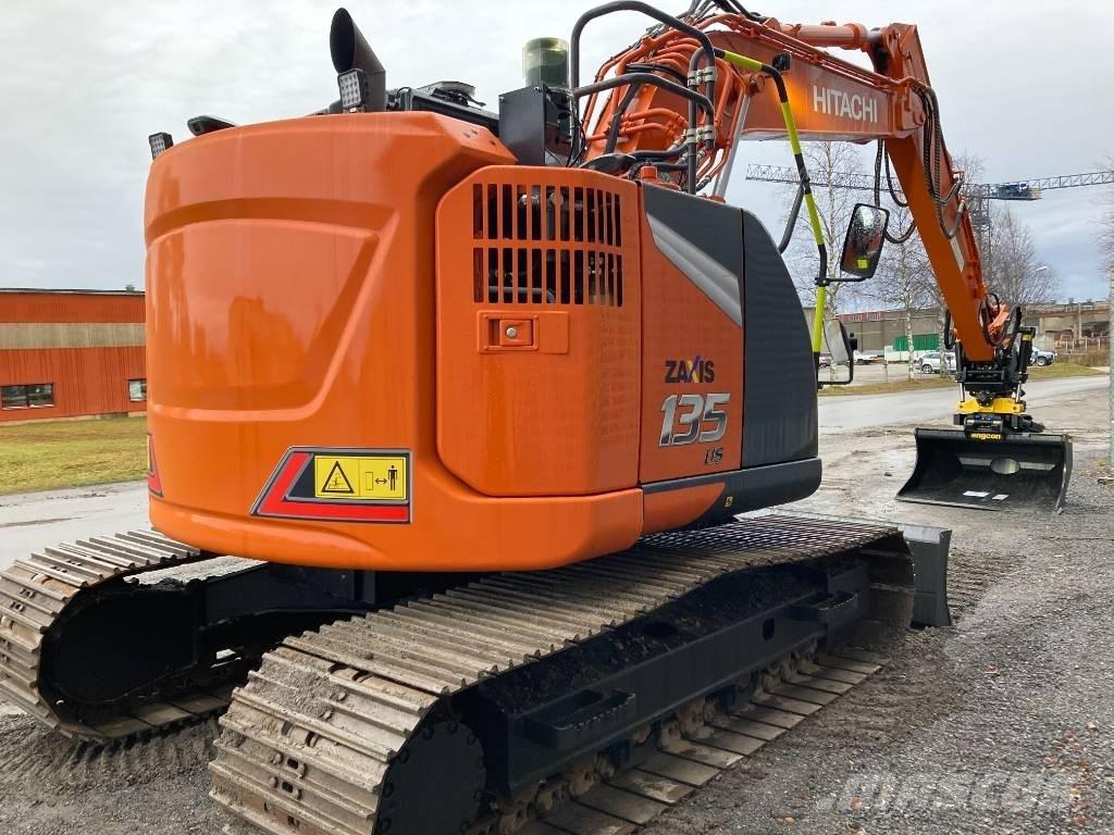 Hitachi ZX 135 US-7 Lánctalpas kotrók