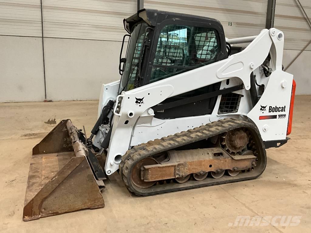 Bobcat T 590 Kompaktrakodók