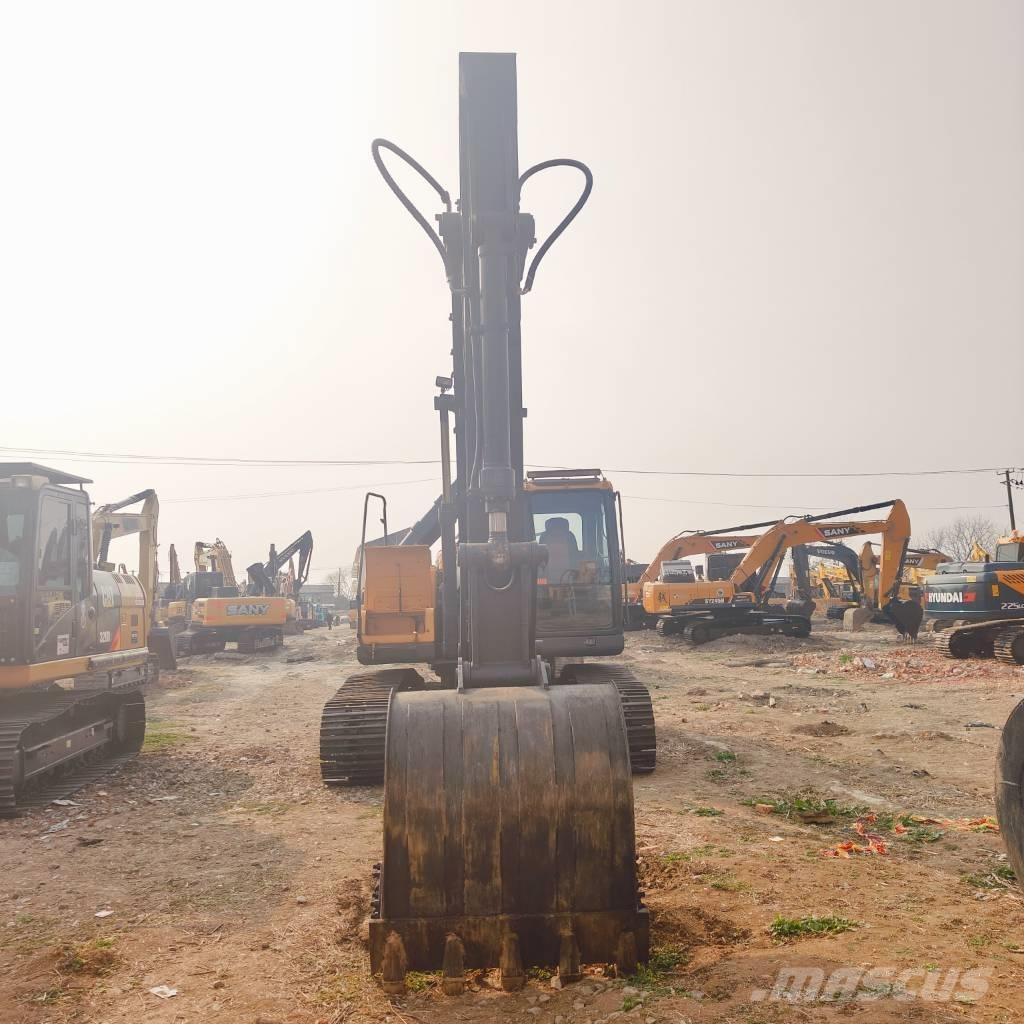 Hyundai R220LC-9S Lánctalpas kotrók