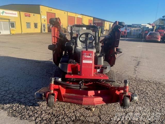 Toro 4000 Ráülős fűnyírók